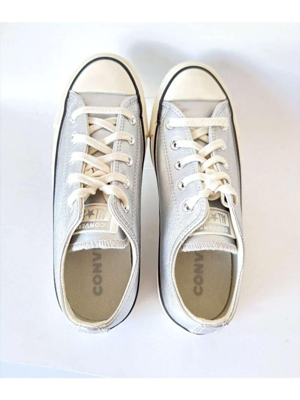 Converse All Star Womens Silver Low-Top Sneakers Size 6 - Picture 3 of 9